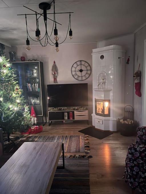 Cozy House Close To Santavillage ロヴァニエミ エクステリア 写真